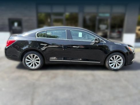 Used 2016 Buick LaCrosse Leather FWD image 6