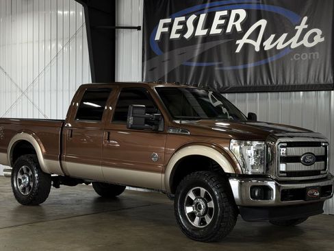 Used 2011 Ford F350 Lariat w/ Lariat Interior Pkg AWD/4WD image 11