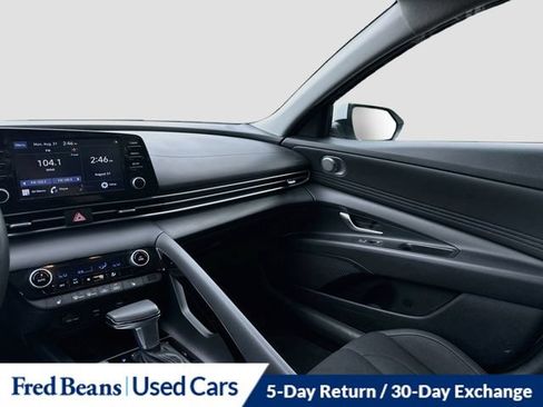 Used 2021 Hyundai Elantra SEL w/ Convenience Package FWD image 28