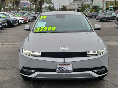 Certified 2024 Hyundai Ioniq 5 SEL RWD image 8