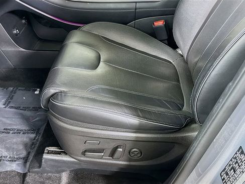 Used 2021 Hyundai Palisade Limited image 26