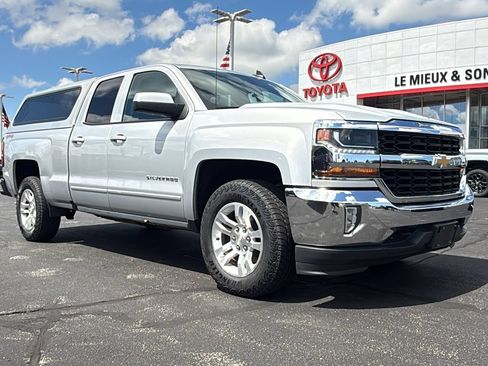 Used 2017 Chevrolet Silverado 1500 LT w/ All Star Edition AWD/4WD image 1