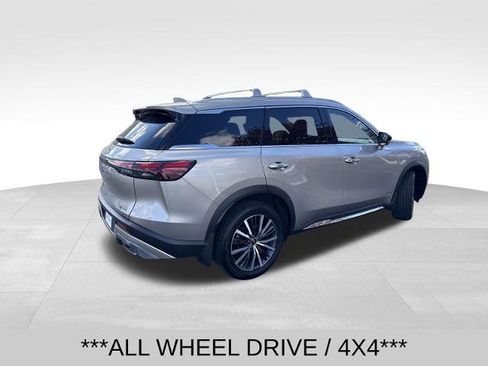 Certified 2025 INFINITI QX60 Sensory image 5