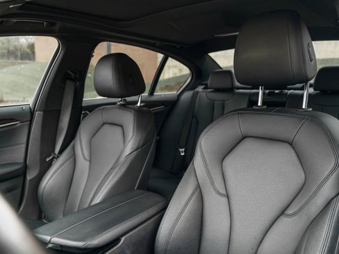 Used 2019 BMW 530i xDrive w/ Convenience Package image 21