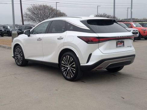 Used 2024 Lexus RX 350 w/ Technology Package image 10