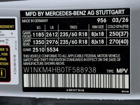 Used 2026 Mercedes-Benz GLC 300 4MATIC image 33