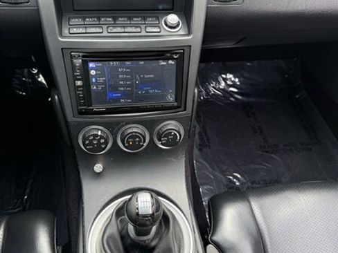 Used 2005 Nissan 350Z Grand Touring RWD image 13
