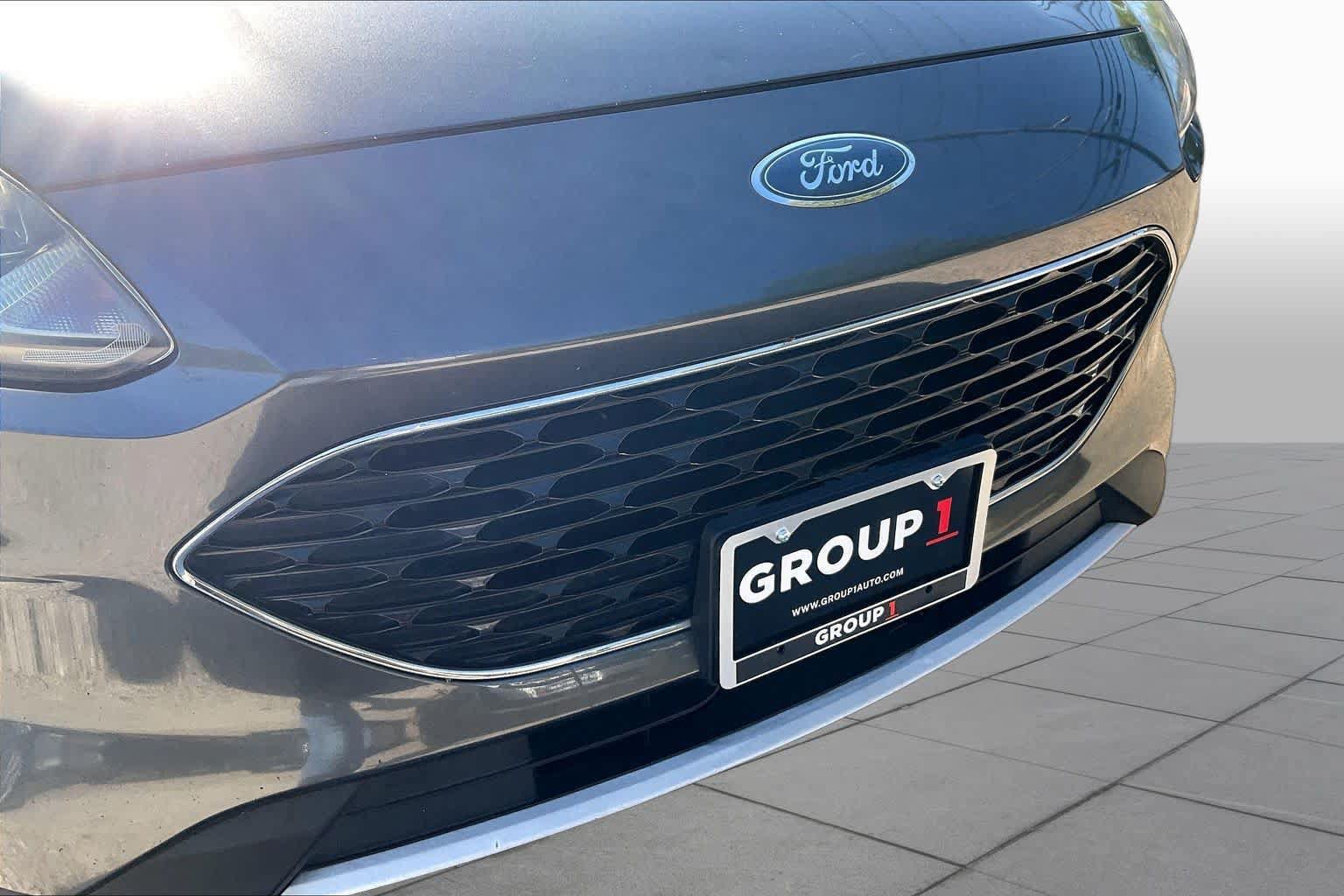 Used 2020 Ford Escape SEL FWD image 29