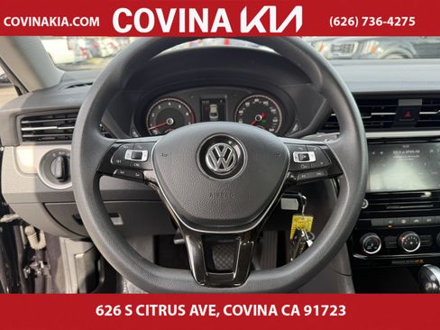 Used 2020 Volkswagen Passat 2.0T S image 16