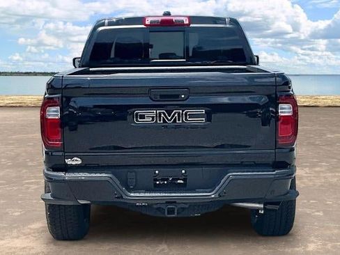 New 2026 GMC Canyon Denali w/ LPO, Denali Black Edition AWD/4WD image 4
