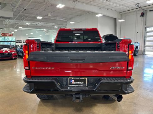Used 2024 Chevrolet Silverado 2500 ZR2 w/ Snow Plow Prep/Camper Package AWD/4WD image 44