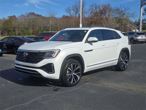 New 2026 Volkswagen Atlas Cross Sport SEL Premium R-Line image 3