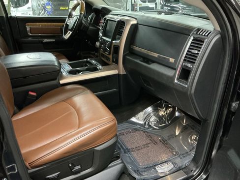 Used 2017 RAM 1500 Laramie Longhorn w/ Convenience Group image 32