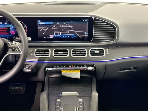 New 2026 Mercedes-Benz GLE 450 4MATIC image 15