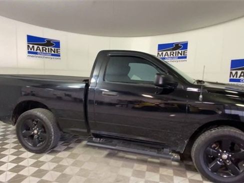Used 2014 RAM 1500 Express image 3
