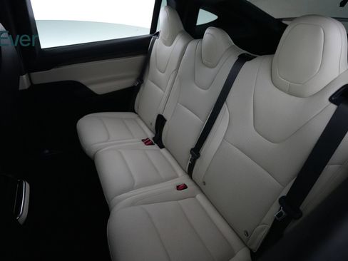 Used 2023 Tesla Model X AWD/4WD image 24