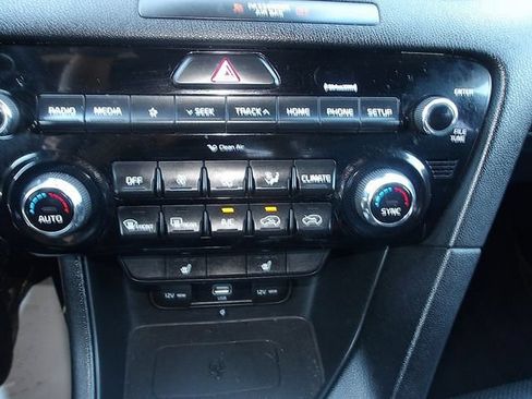Used 2021 Kia Sportage S w/ S AWD Premium Package image 21