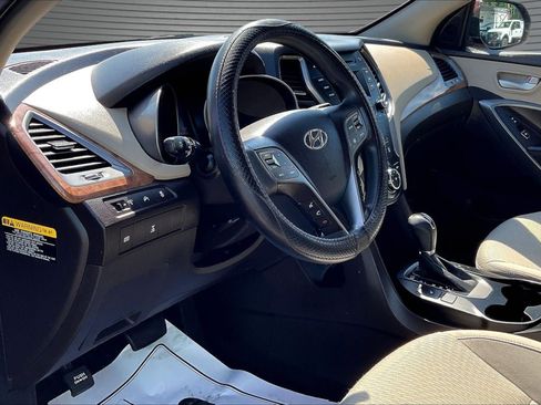 Used 2015 Hyundai Santa Fe GLS AWD/4WD image 16