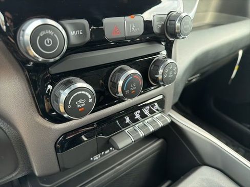 New 2026 RAM 1500 4x4 Crew Cab image 15