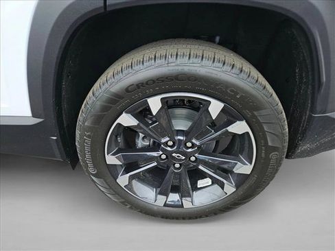 New 2026 Chevrolet Equinox RS w/ Convenience Package III image 8