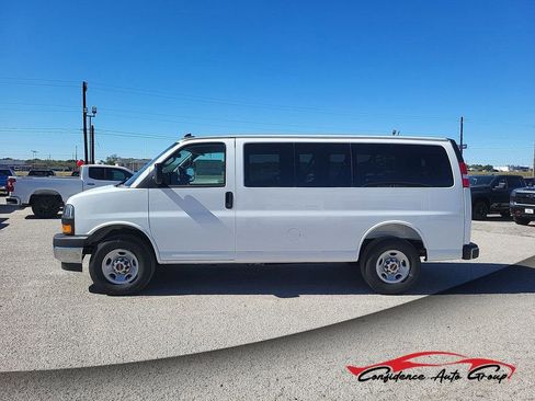 New 2025 GMC Savana 2500 LS w/ Driver Convenience Package image 1