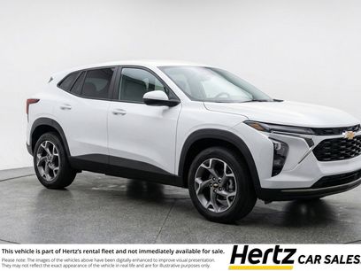 Used 2025 Chevrolet Trax LT