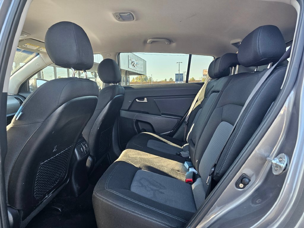 Used 2016 Kia Sportage LX w/ LX Popular Package AWD/4WD image 16
