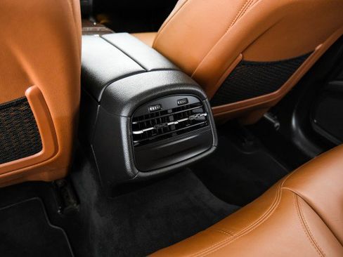 Used 2014 Maserati Ghibli S Q4 AWD/4WD image 38