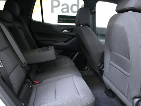 Certified 2025 Chevrolet Equinox LT FWD image 25