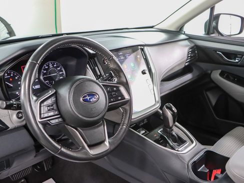 Used 2024 Subaru Outback Premium AWD/4WD image 22