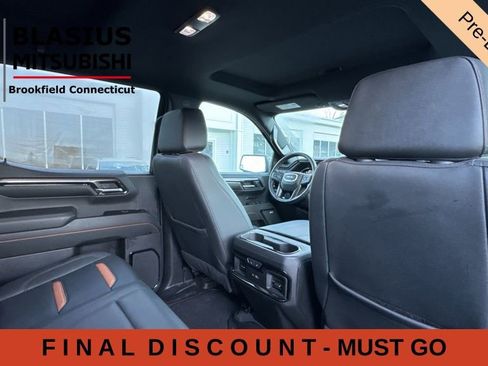 Used 2024 GMC Sierra 1500 AT4 w/ AT4 Preferred Package AWD/4WD image 14