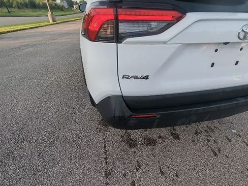 Certified 2025 Toyota RAV4 XLE AWD/4WD image 8