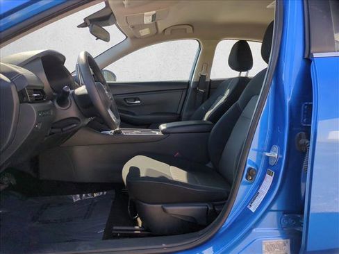 Used 2024 Nissan Sentra SV image 14