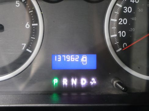 Used 2010 Dodge Ram 1500 Truck ST w/ ST Popular Equipment Group AWD/4WD image 30