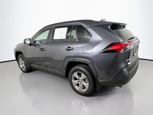 Used 2025 Toyota RAV4 XLE w/ Convenience Package FWD image 8