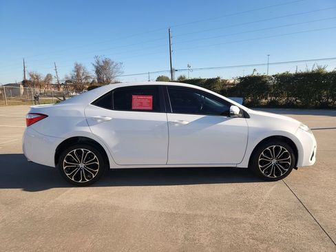Used 2016 Toyota Corolla S image 4