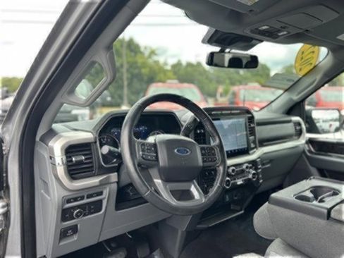 Certified 2022 Ford F150 XLT w/ Equipment Group 302A High image 76