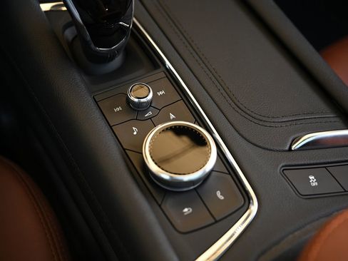 New 2024 Cadillac XT5 Premium Luxury w/ Technology Package image 36