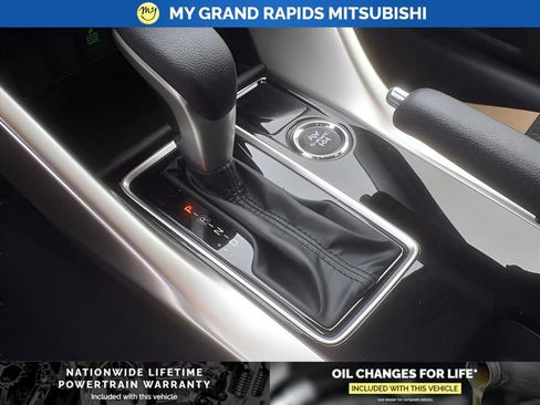 New 2025 Mitsubishi Eclipse Cross ES image 10