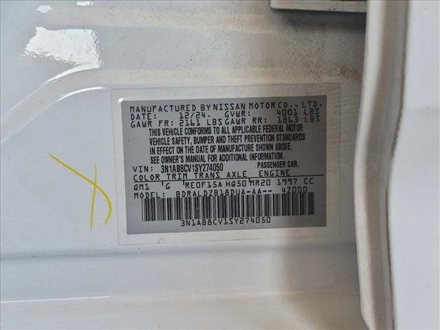 Used 2025 Nissan Sentra SV FWD image 23