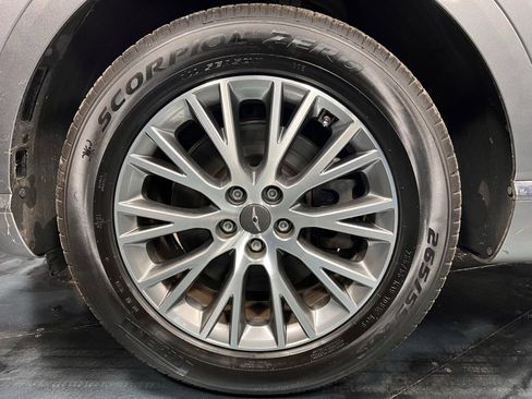 Used 2021 Genesis GV80 2.5T image 23