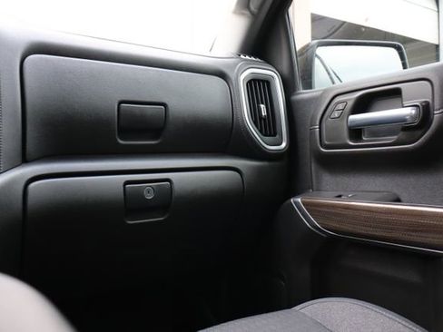 Used 2021 Chevrolet Silverado 1500 LT Trail Boss AWD/4WD image 45