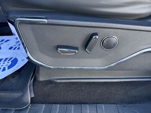 Used 2023 Ford F150 Lightning Lariat w/ Equipment Group 511A High image 13