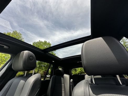 Certified 2025 Mercedes-Benz GLS 450 4MATIC image 36