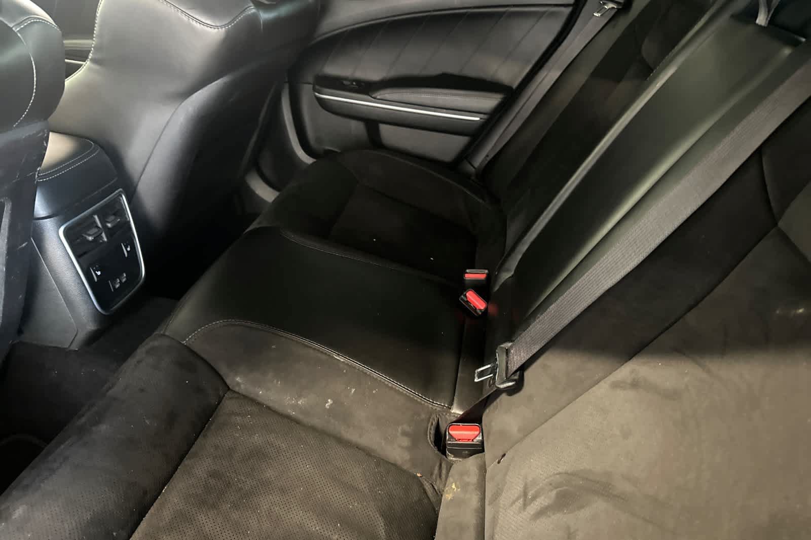 Used 2022 Dodge Charger Scat Pack RWD image 4