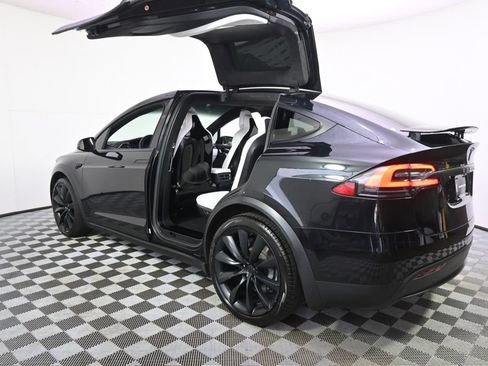 Used 2017 Tesla Model X 90D AWD/4WD image 22