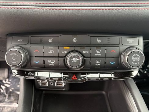 New 2026 Dodge Durango GT w/ Blacktop Package AWD/4WD image 21