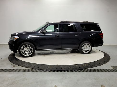 Used 2024 Ford Expedition Max Limited image 4