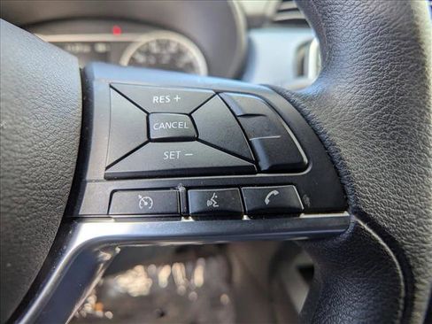 Used 2025 Nissan Versa SV image 24