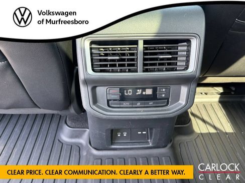 Certified 2024 Volkswagen Atlas SE FWD image 27